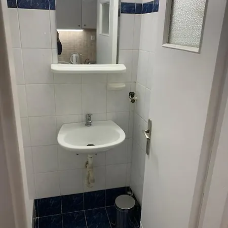 Omonoia Cozy Apartment Athens-3